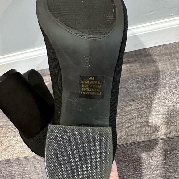 Black Heel Boots - Picture 5 of 7